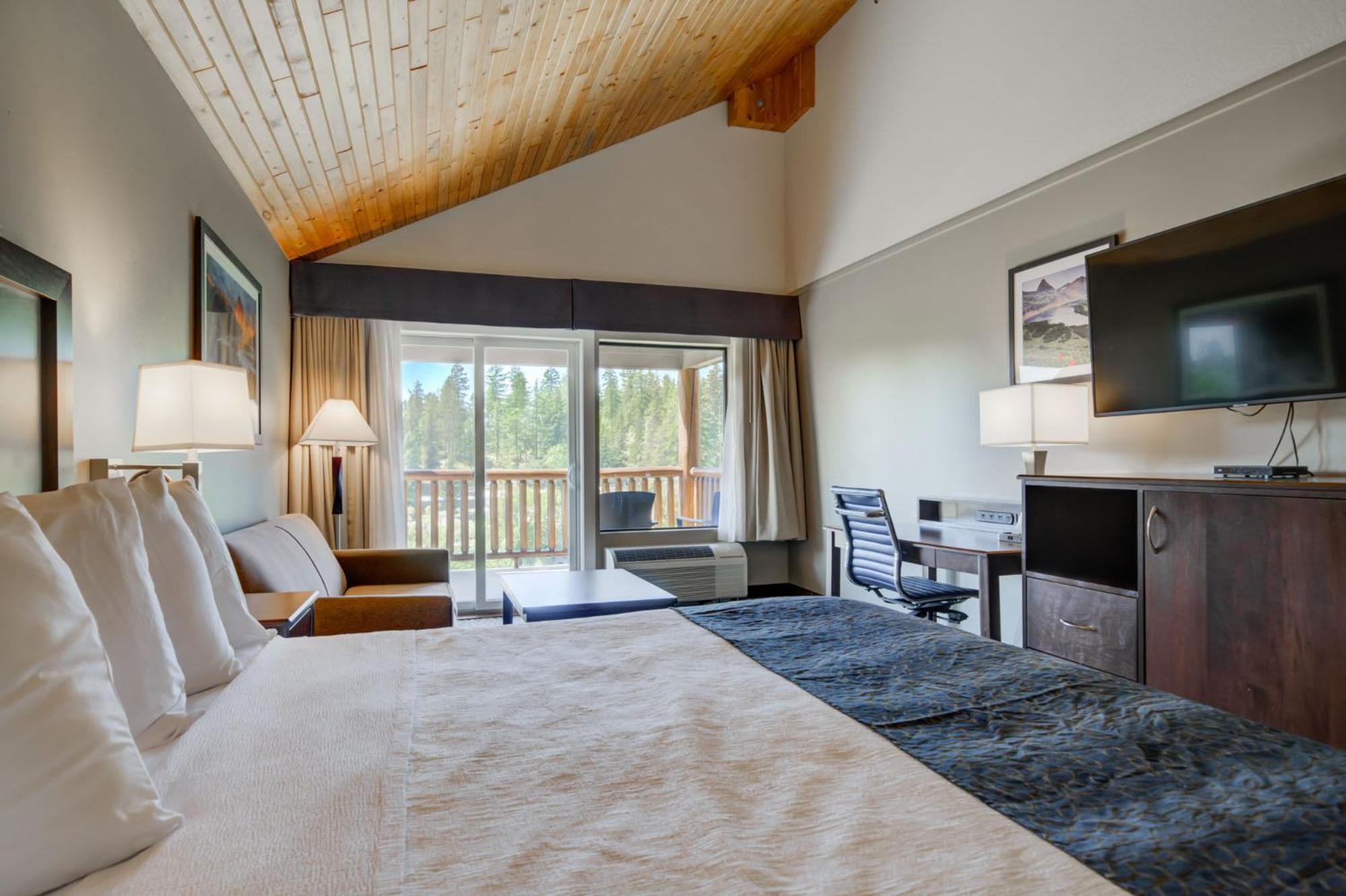 The Pine Lodge On Whitefish River, Ascend Hotel Collection Экстерьер фото